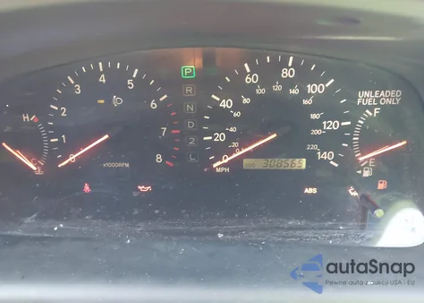 2000 Lexus Es 300 from USA, damaged, VIN JT8BF28G0Y5101458